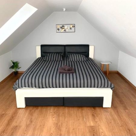 Апартаменти Loft Evasion , Parking Gratuit , 5 Min Auxerre Монето Екстер'єр фото