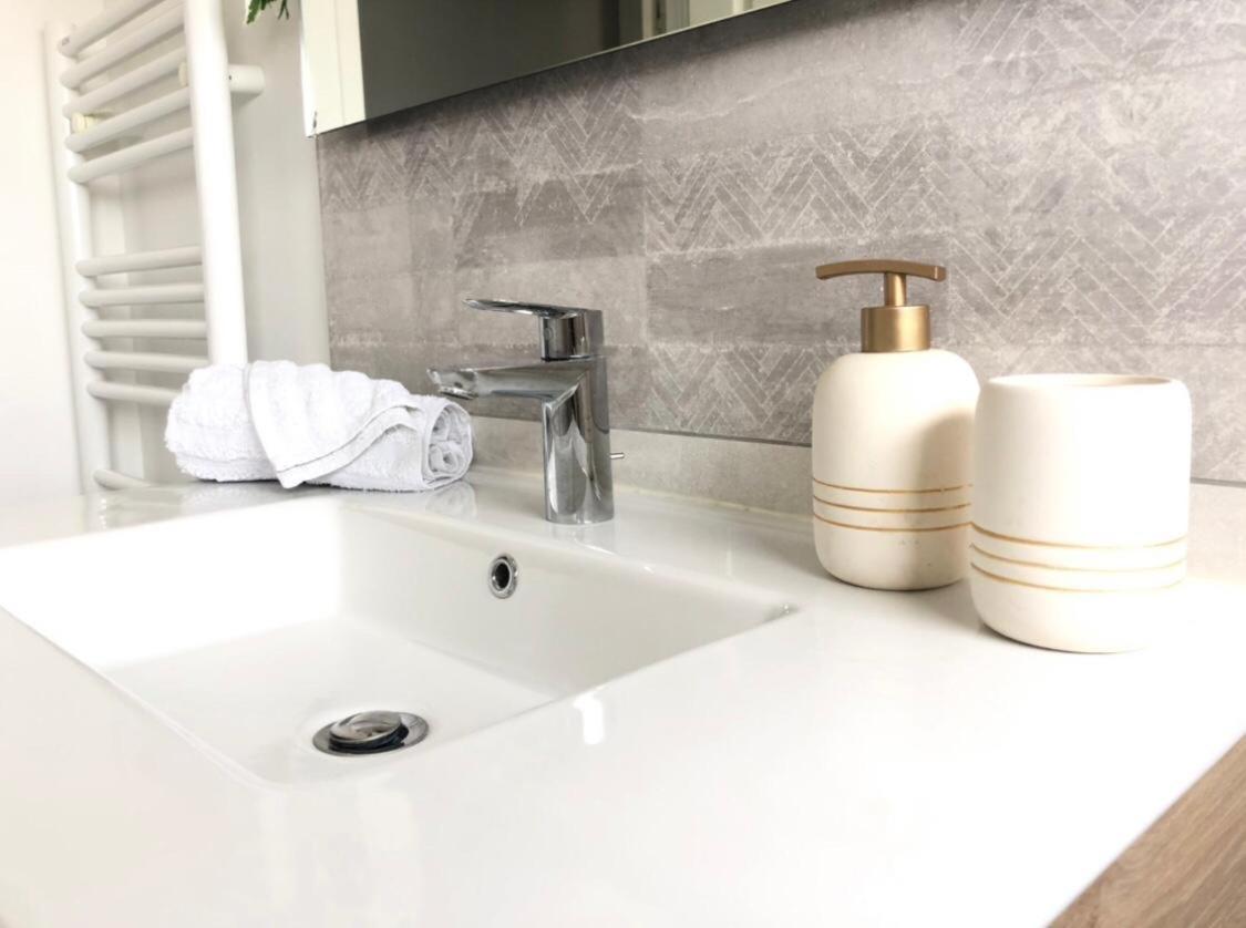 Апартаменти Loft Evasion , Parking Gratuit , 5 Min Auxerre Монето Екстер'єр фото